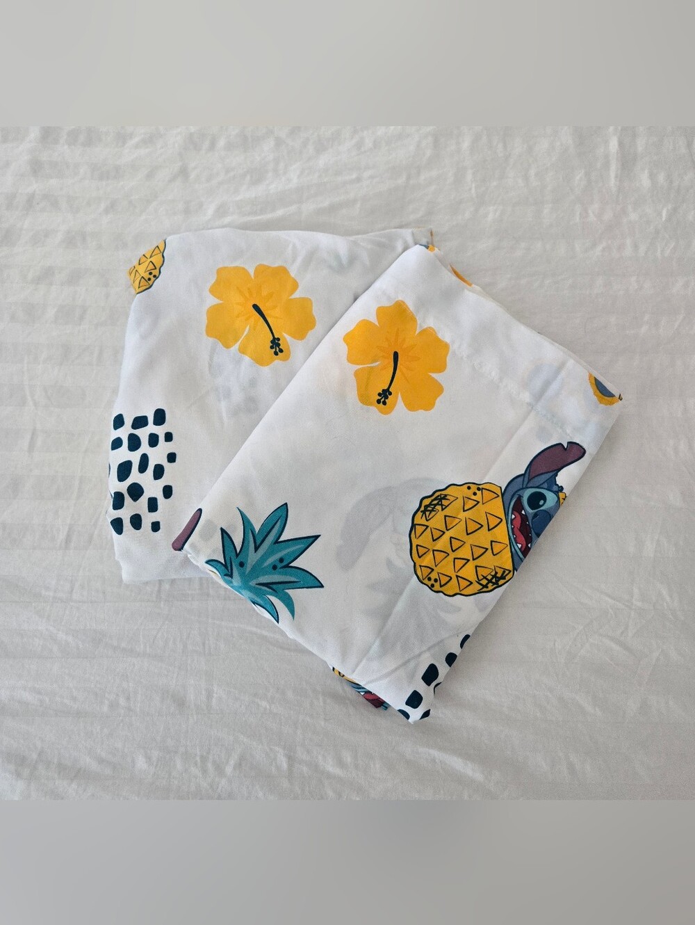 Disney Stitch Tropical Print Twin Sheet Set